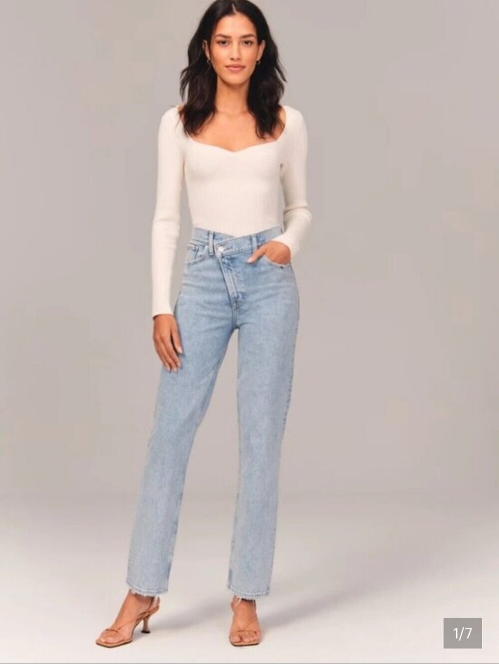 Abercrombie and Fitch the 90s Straight Ultra High Rise Jeans